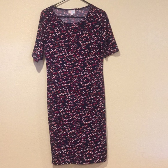 LuLaRoe Dresses & Skirts - Lula Roe Julia dress size medium. LuLaRoe Dresses & Skirts - Lula Roe Julia dress size medium.